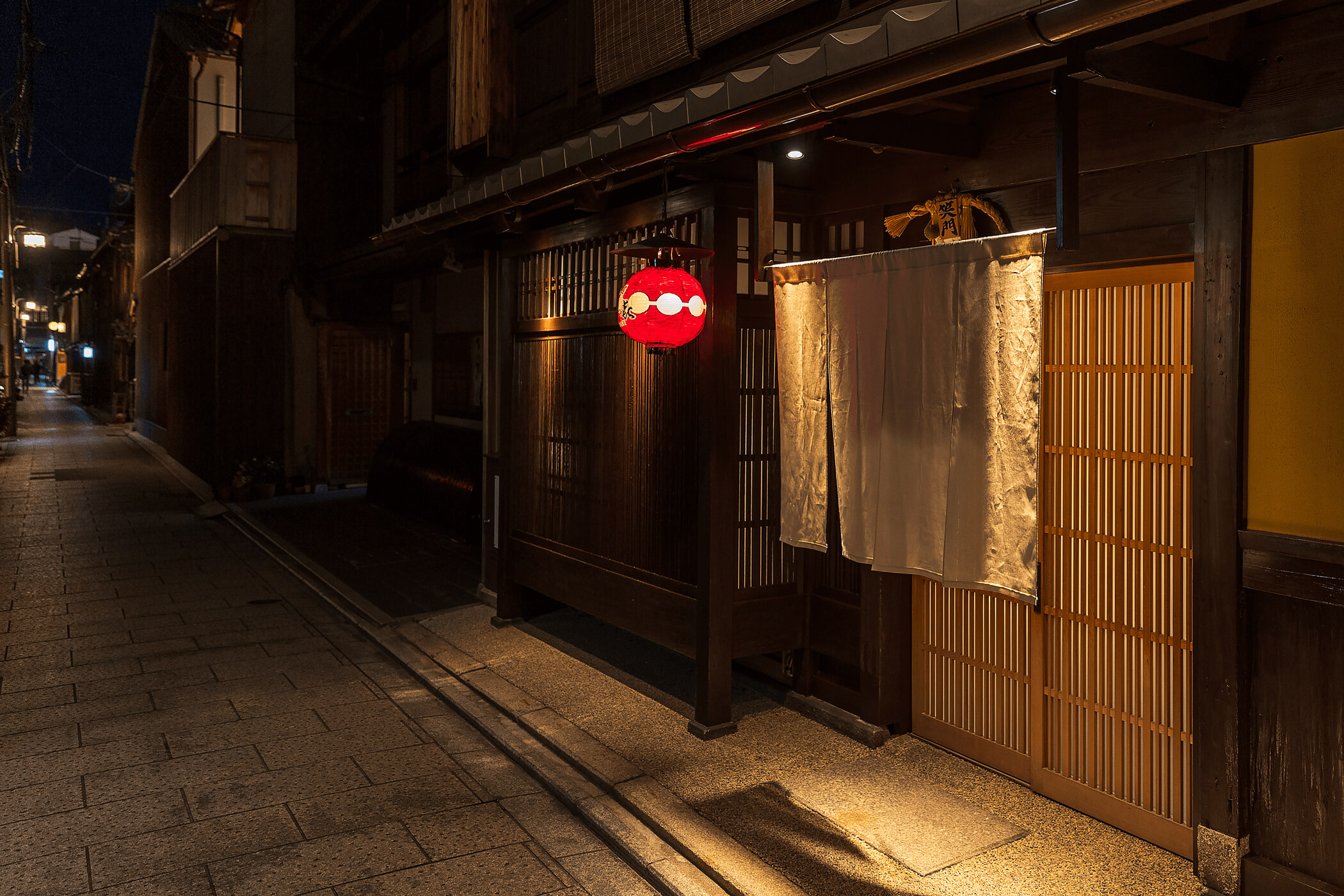 京都祇園 六つ㐂 外観